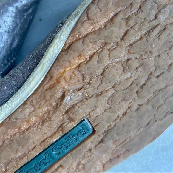 Josef Seibel Metallic Silver Lace Up Sneaker 37 - Picture 2 of 10